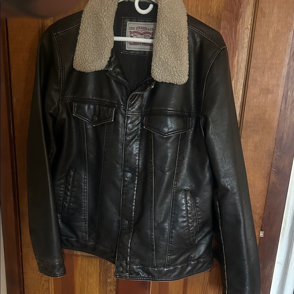 Levi's Men's Dark Brown Leather Jacket with Sherpa Collar